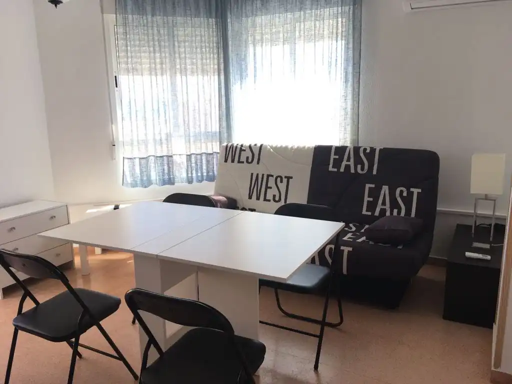 Sala de estar de Apartamento en venta en Guardamar del Segura con Aire acondicionado, Amueblado y Lavadora