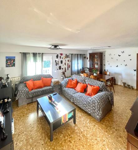 Piso en Venta en Casas Verdes - Ermita