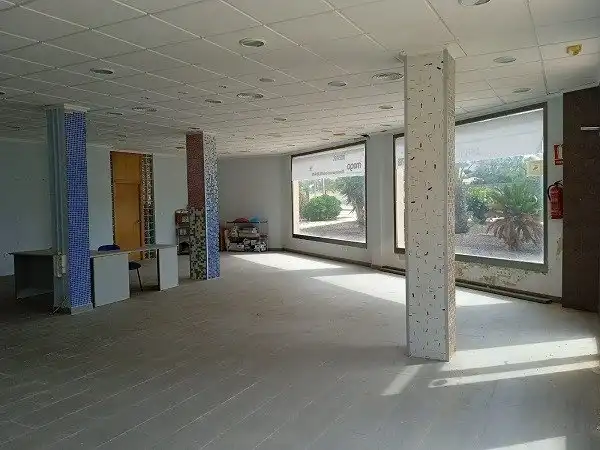 Commercial properties for sale in La Manga del Mar Menor  with Air Conditioner