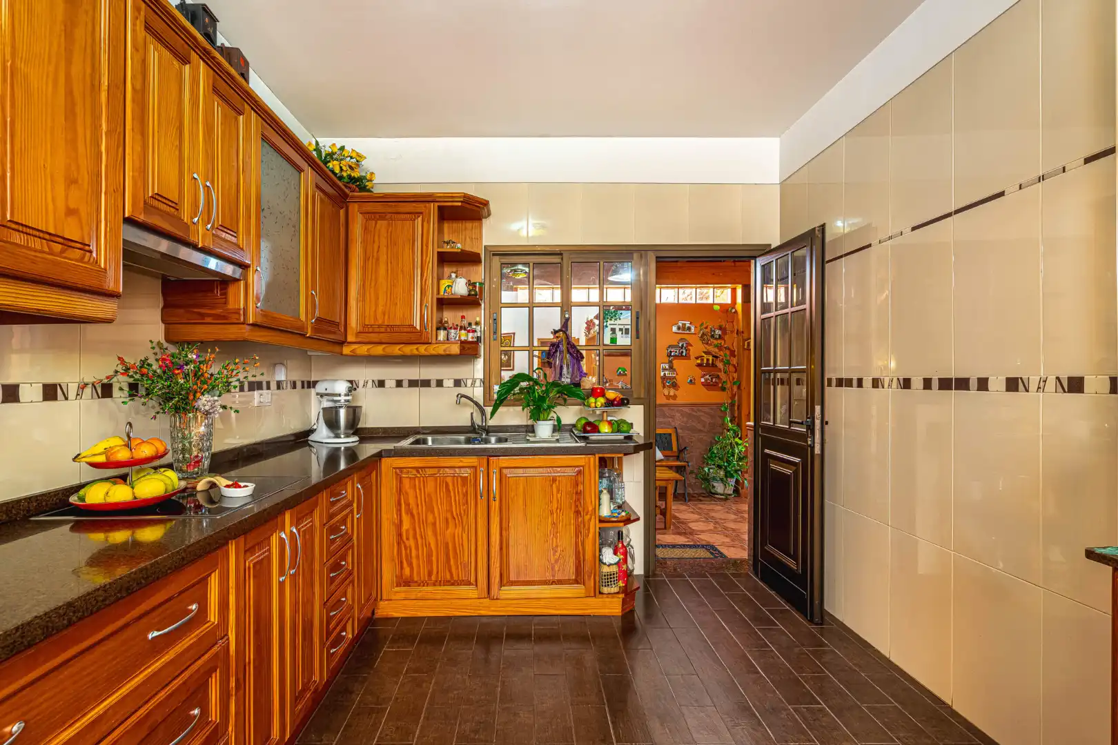 Cocina de Casa adosada en venta en San Cristóbal de la Laguna con Jardín privado, Terraza y Trastero