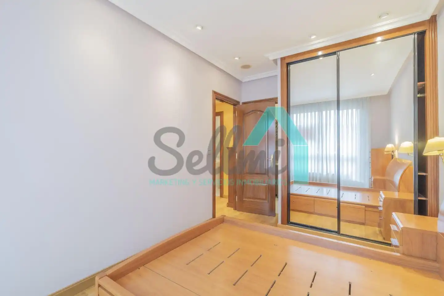 Bedroom of Flat for rent in Ería - Masip