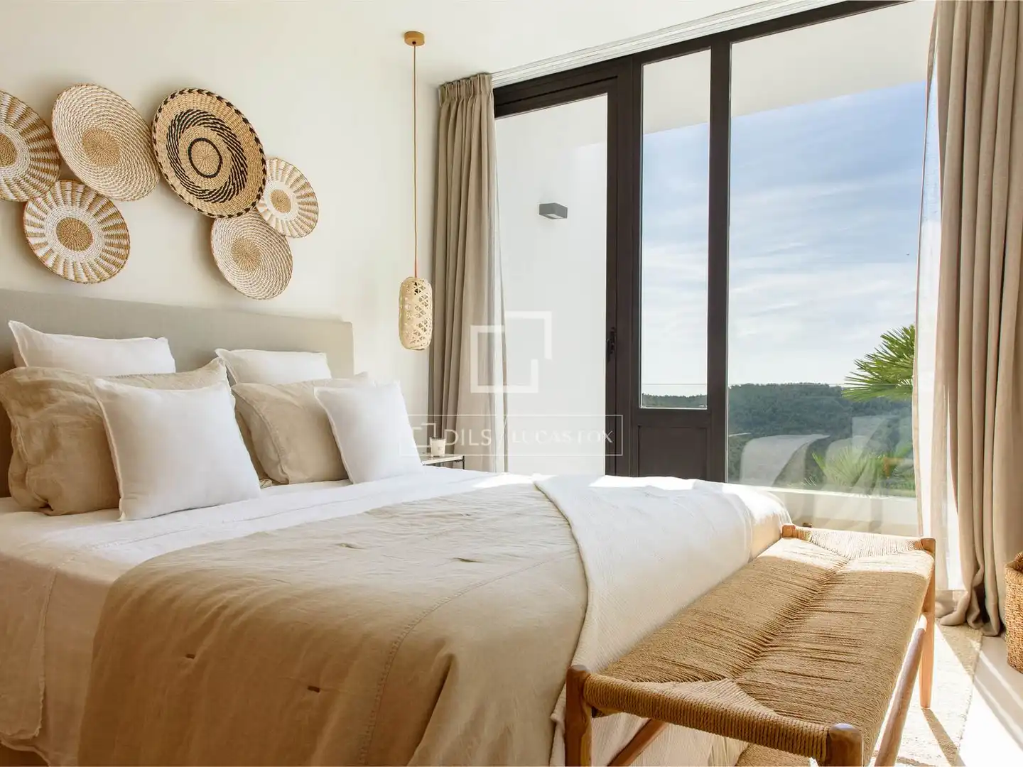 Bedroom of Houses for sale in Santa Eulària des Riu  with Air Conditioner and Swimming Pool
