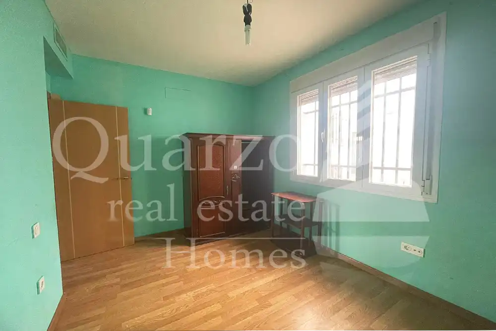 Bedroom of Flat for sale in Almagro
