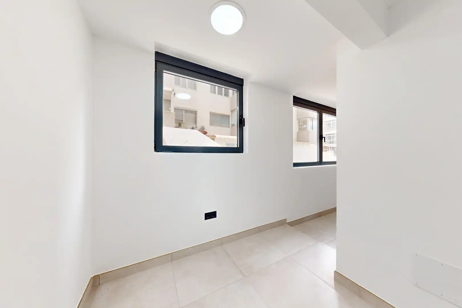 Wohnung zur Miete in Las Palmas de Gran Canaria mit Heizung, Terrasse und Abstellraum