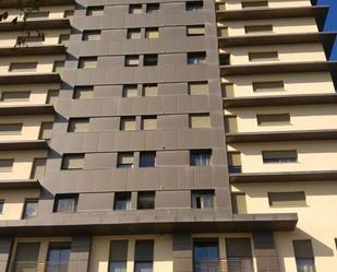 Exterior view of Flat for sale in  Granada Capital  with Air Conditioner, Heating and Parquet flooring