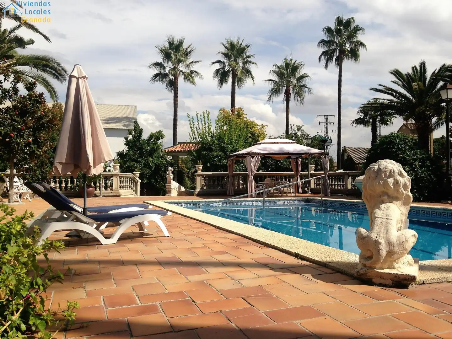 Piscina de Casa o chalet en venta en Granada con Aire acondicionado, Jardín privado y Trastero