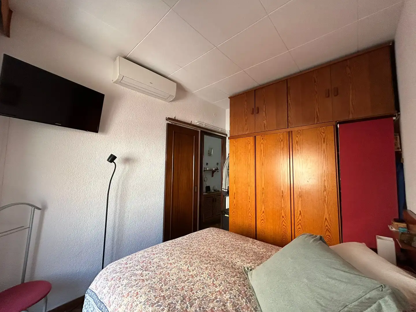 Bedroom of Flat for sale in L'Hospitalet de Llobregat  with Balcony