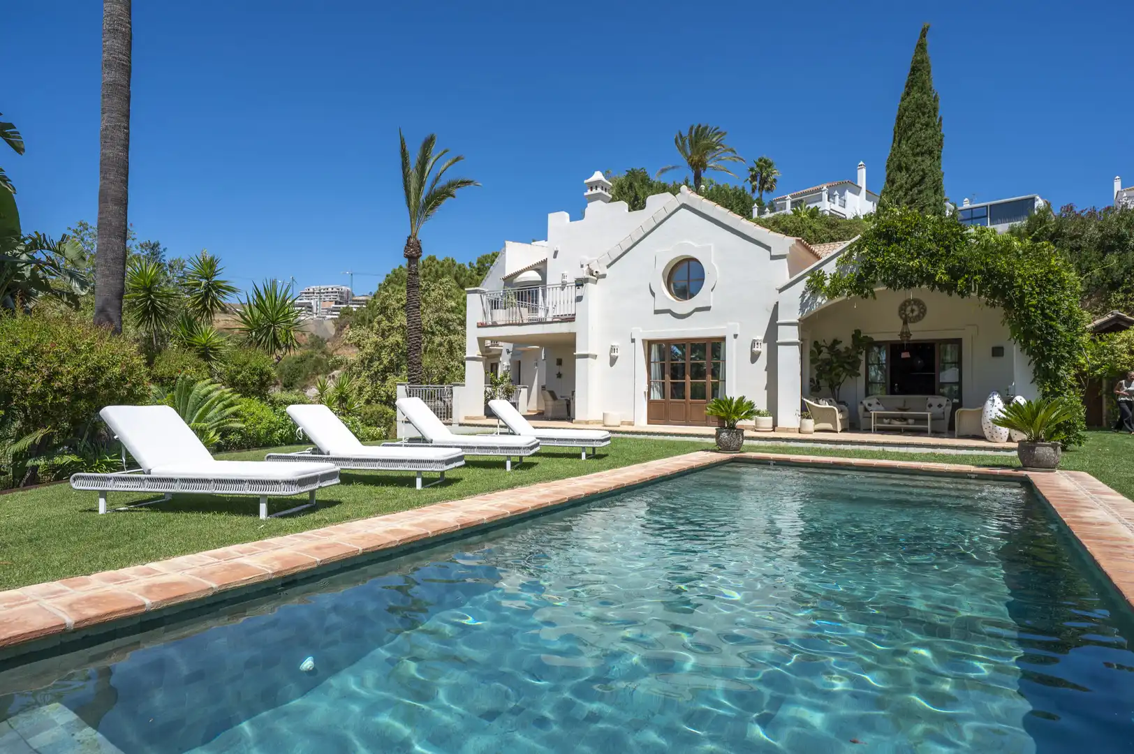 Casa amb piscina en venda a CAMINO LA RESINERA