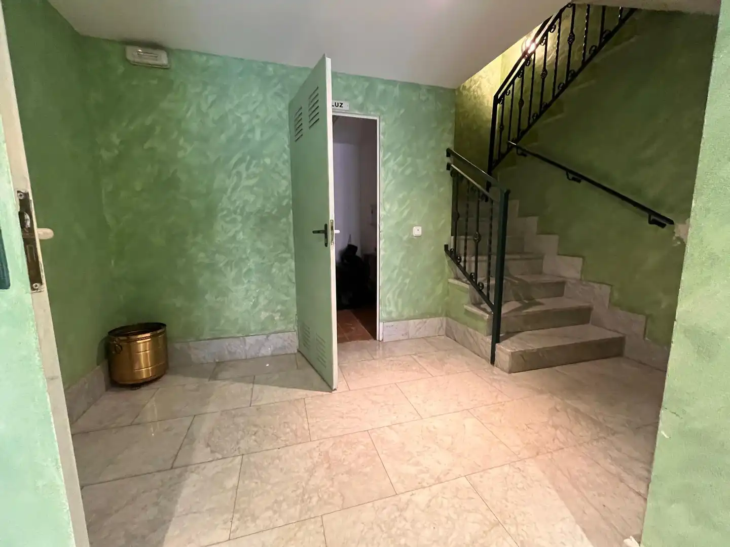Wohnung zum Verkauf in Los Navalmorales mit Klimaanlage und Heizung