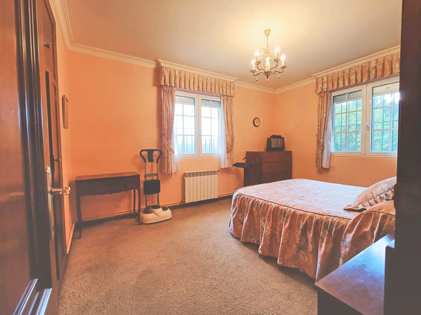 Schlafzimmer von Haus oder Chalet zum Verkauf in Narón mit Heizung, Privatgarten und Ofen