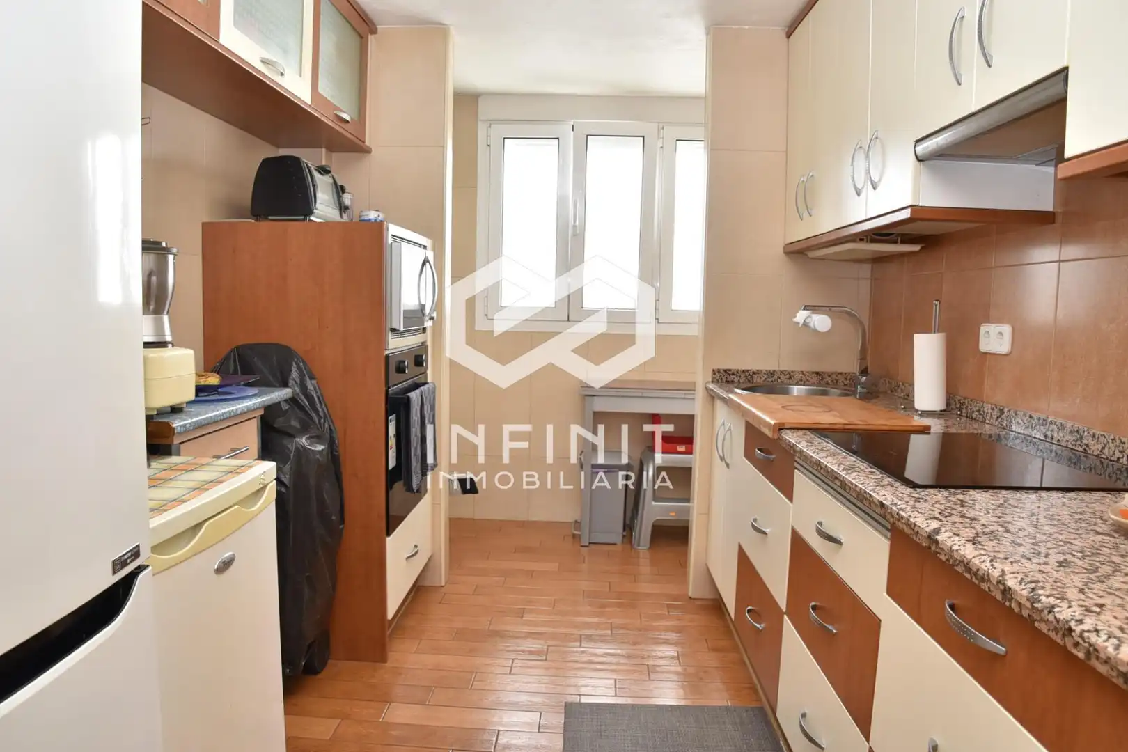 Kitchen of Flat for sale in Val