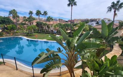 Piscina de Casa adosada en venda en Mijas amb Aire condicionat, Terrassa i Piscina