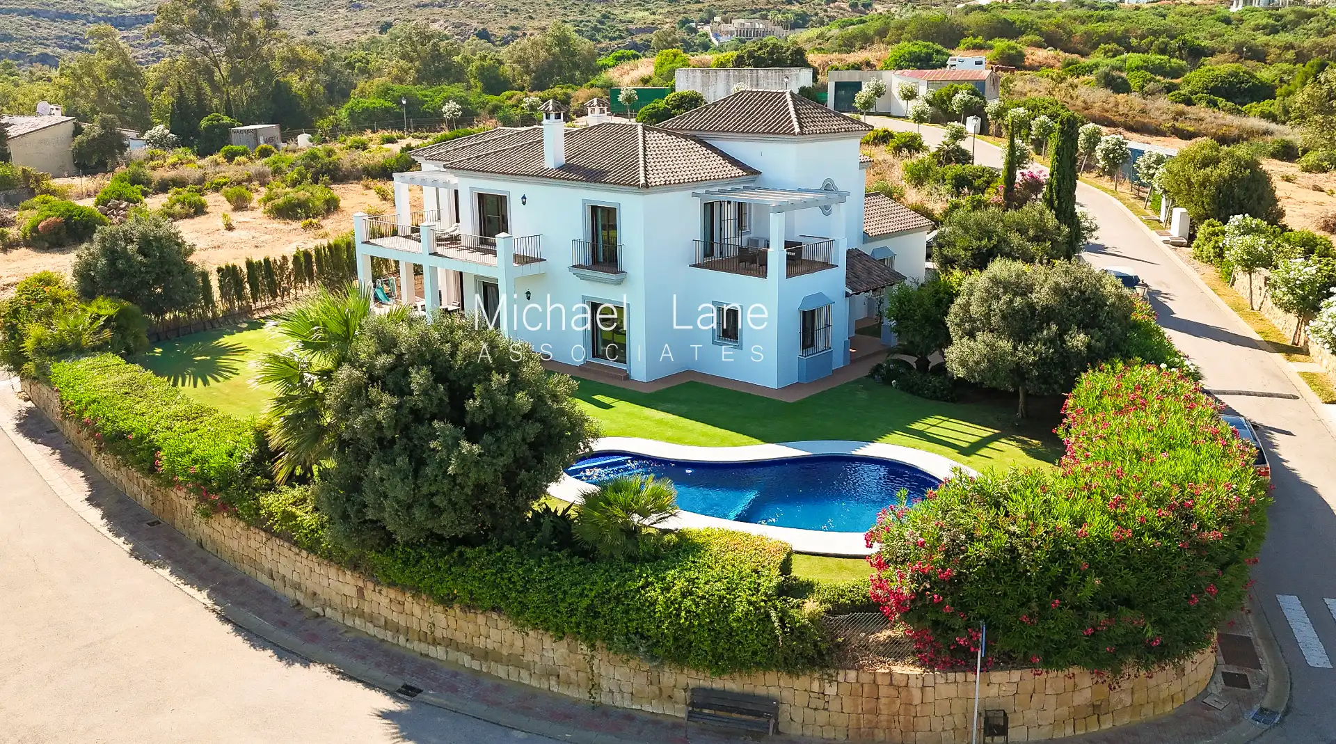 Exterior view of Houses for sale in Sotogrande  with Air Conditioner, Heating and Private garden