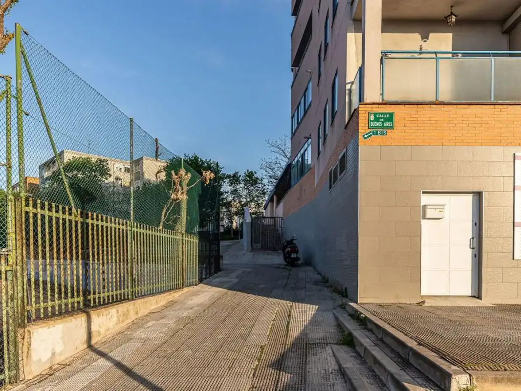 Exterior view of Commercial properties for sale in Coslada  with Heating and Terrace
