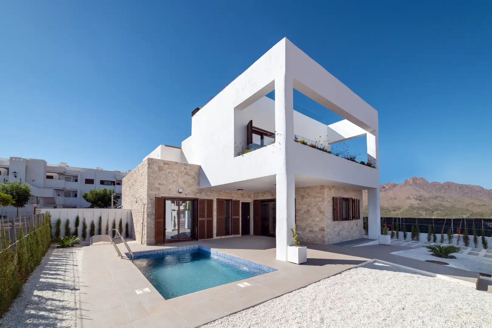 Habitatge d'obra nova amb terrassa en venda a San Juan de los Terreros