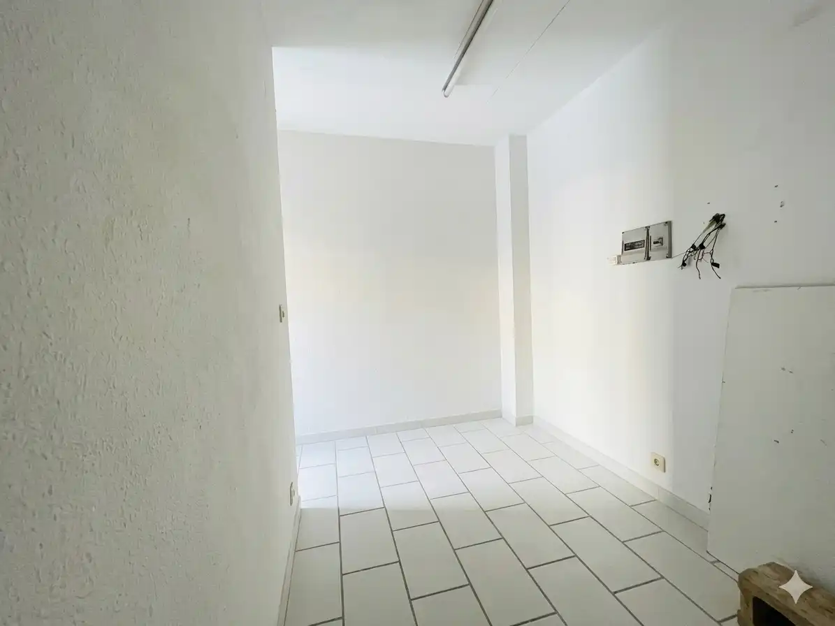 Bedroom of Commercial properties for sale in Zaragoza