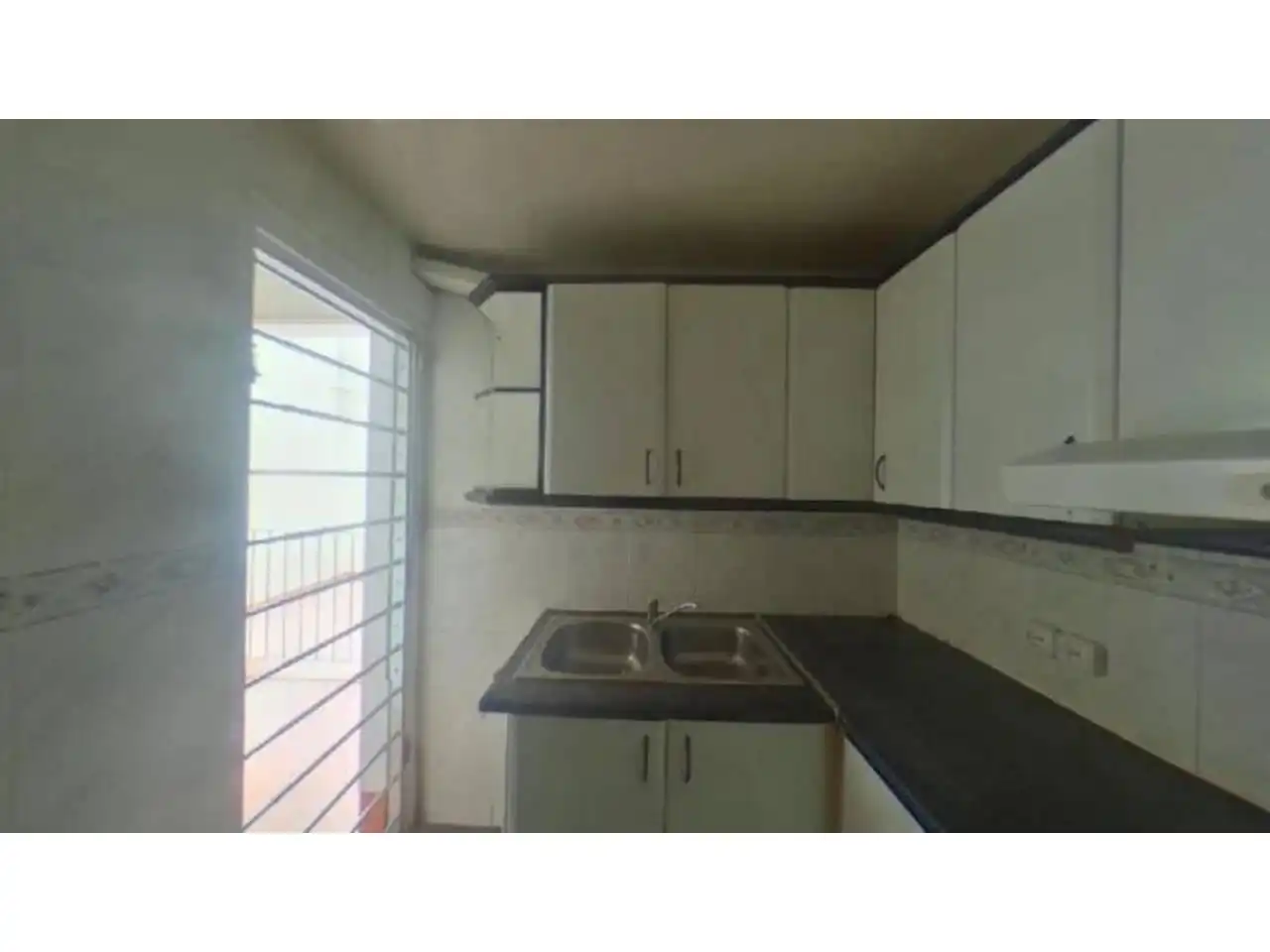 Flat for sale in Calle Llinars del Vallès, imagen 6