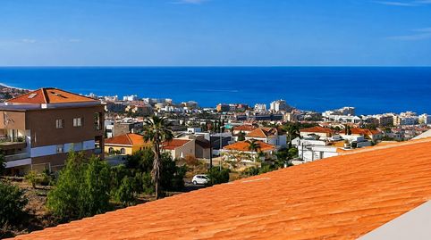 Foto 2 de Casa adosada en venta en Calle del Cardón, 5, Playa Fañabé Alto, Adeje