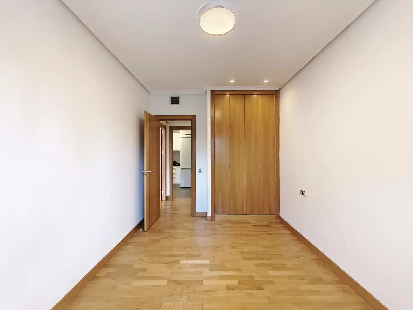 Piso en venta en  Logroño con Aire acondicionado, Calefacción y Jardín privado