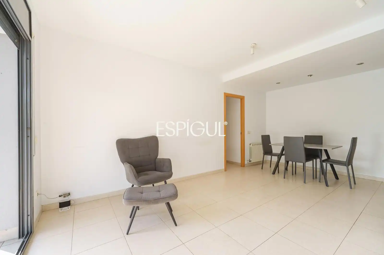Sala d'estar de Pis en venda en Barcelona amb Aire condicionat, Calefacció i Terrassa
