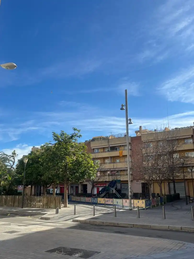 Vista exterior de Piso en venta en Reus