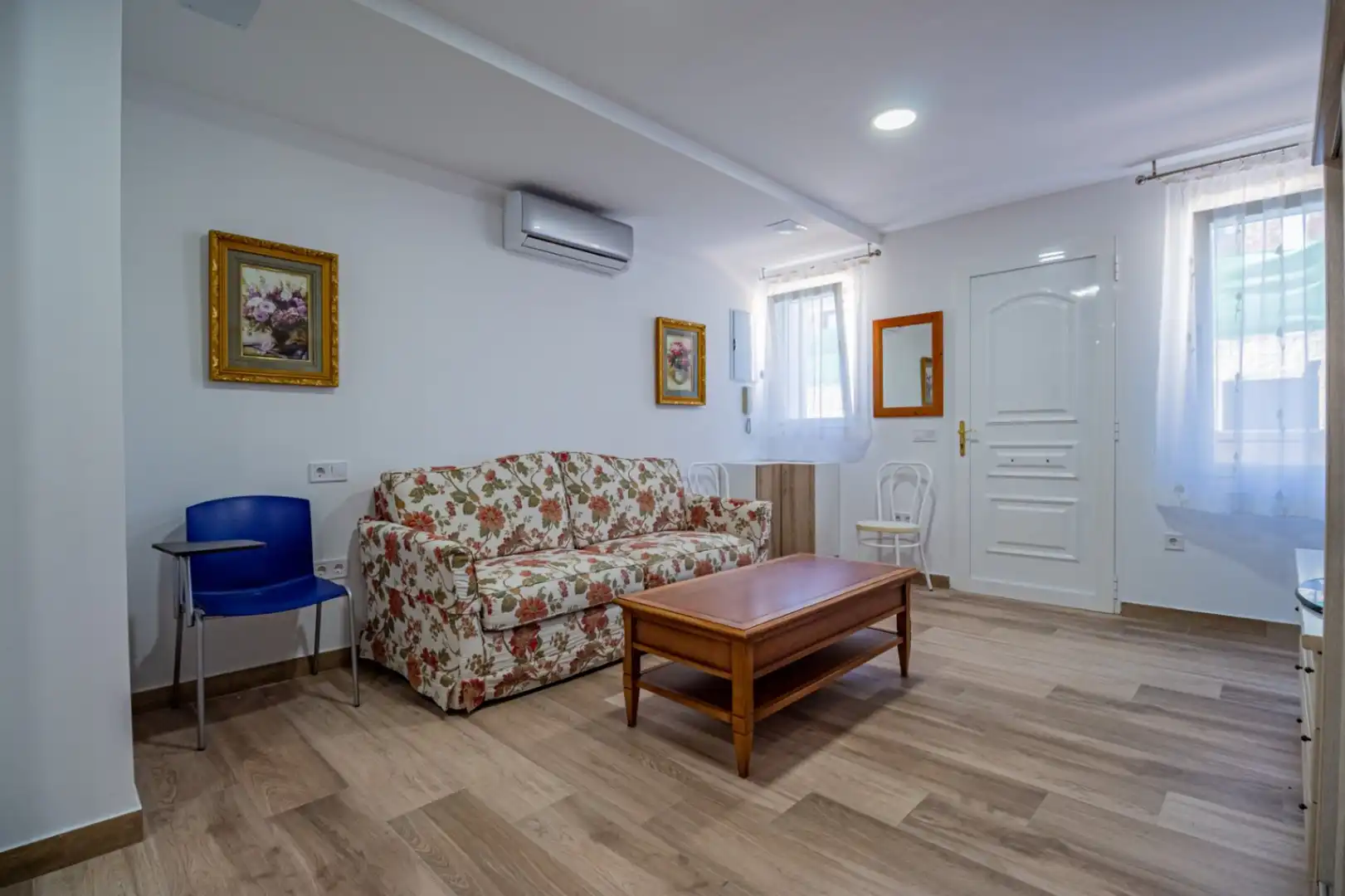 Habitación de Casa o chalet en venta en L'Alfàs del Pi con Aire acondicionado, Calefacción y Jardín privado