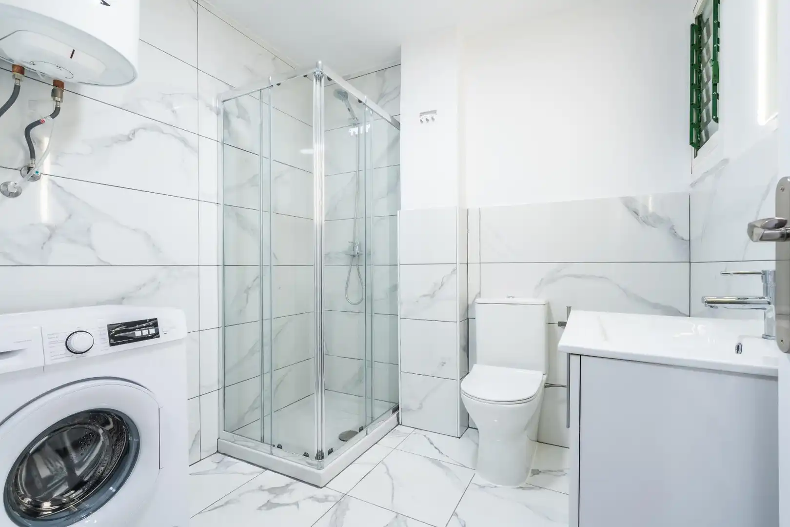 Baño de Edificio en venta en Arona