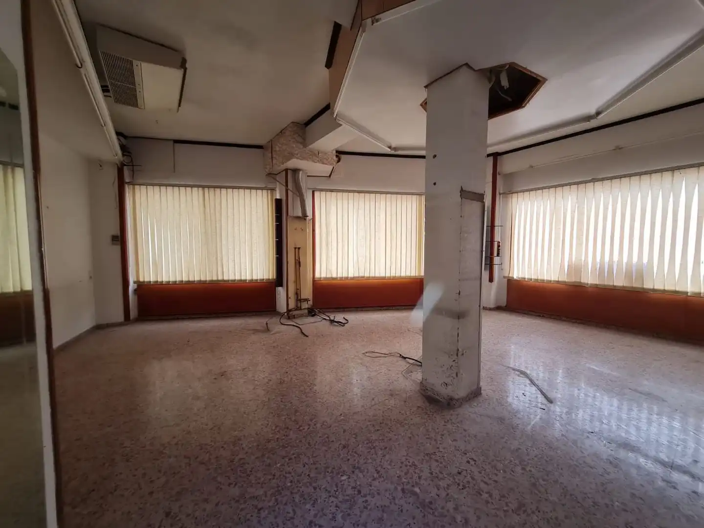 Local en venta en Vilallonga / Villalonga