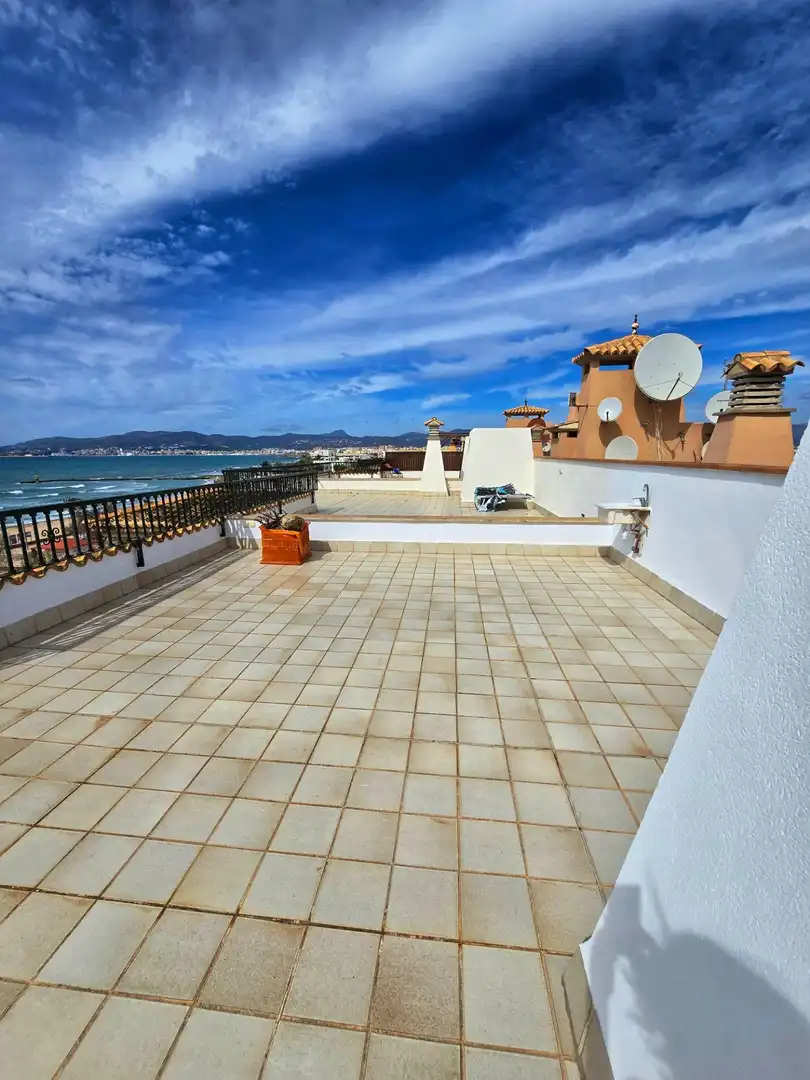Terrassa de Pis de lloguer en  Palma de Mallorca amb Calefacció, Parquet i Terrassa