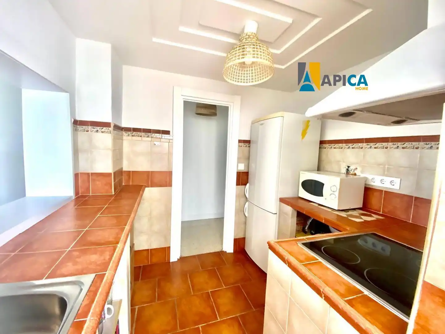 Küche von Wohnung zum Verkauf in Chiclana de la Frontera mit Terrasse und Möbliert
