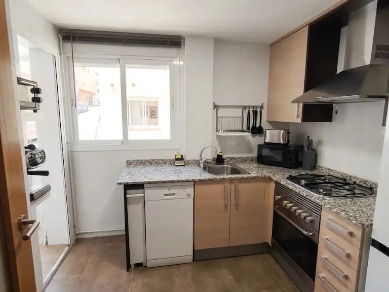 Kitchen of Flat for share in Almansa