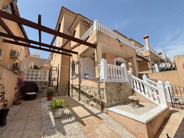 Duplex for sale in Desamparados - Hurchillo - Torremendo