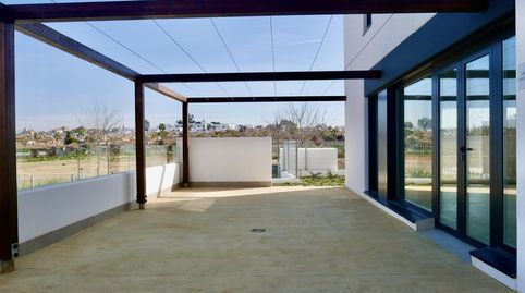 Photo 3 of Flat for rent in Ángel Ojeda Avilés, Entrenúcleos, Dos Hermanas