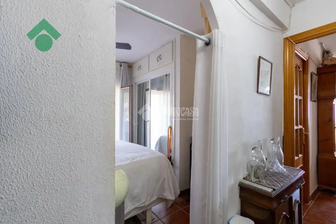 Bedroom of Flat for sale in Nerja