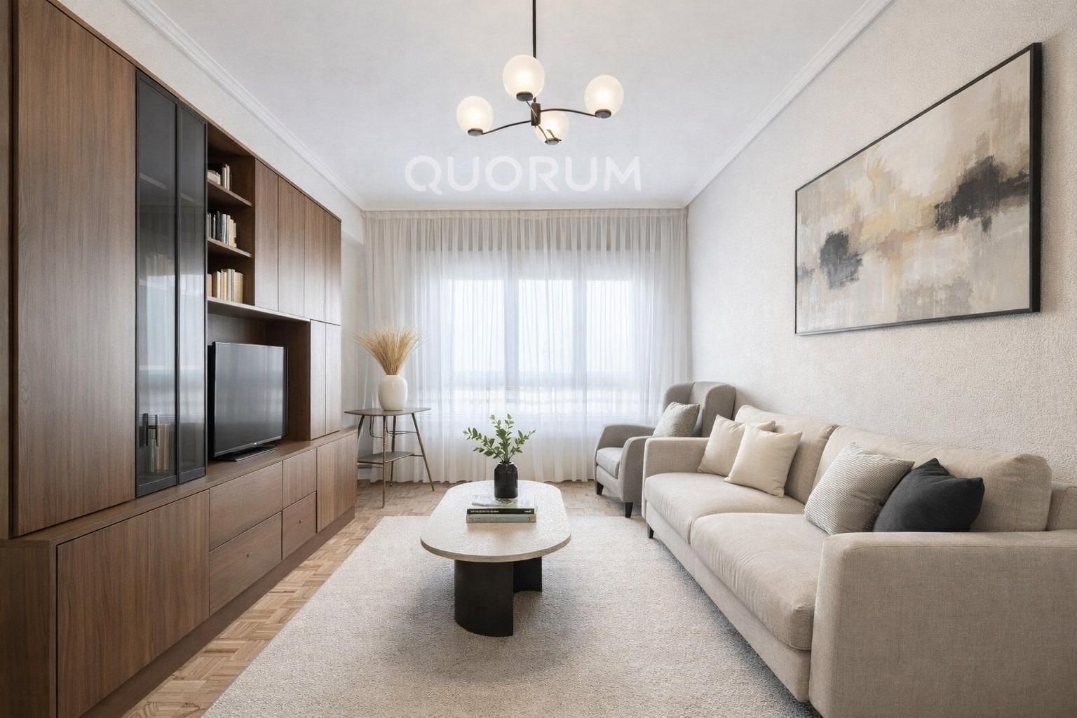 Sala de estar de Piso en venta en Basauri  con Calefacción, Trastero y Amueblado