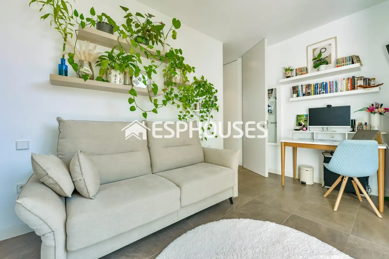 Sala de estar de Casa o chalet en venta en Finestrat con Aire acondicionado, Calefacción y Piscina
