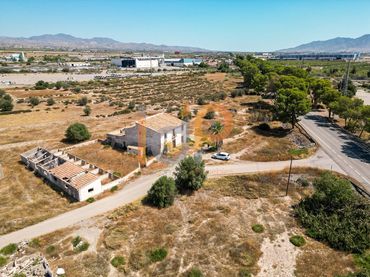 Casa amb balcó en venda a Huércal-Overa