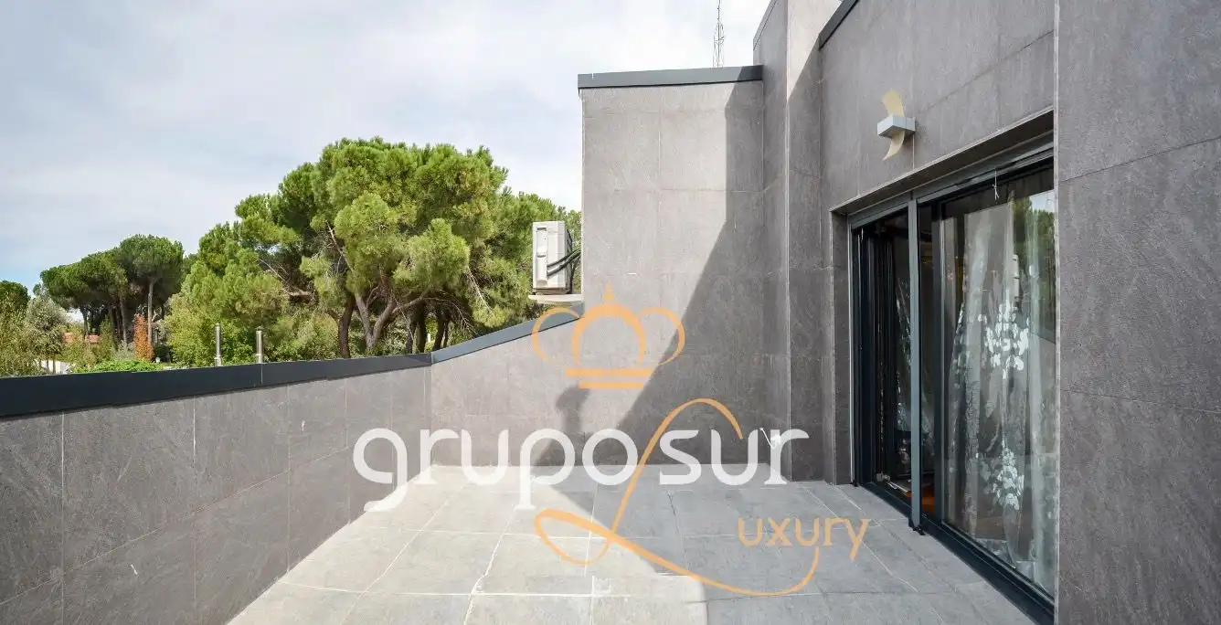Terrassa de Casa o xalet en venda en Valladolid amb Aire condicionat, Calefacció i Jardí privat