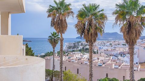 Piso de 2 dormitorios con terraza y piscina comunitaria en Carboneras, imatge 2