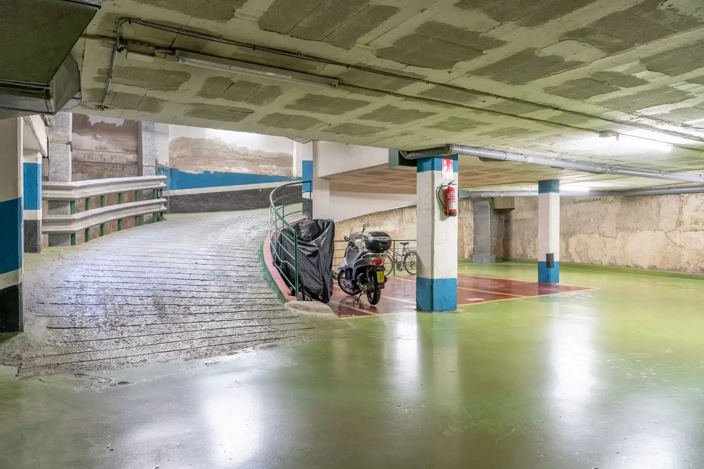 Parkplatz von Garage zur Miete in Barcelona