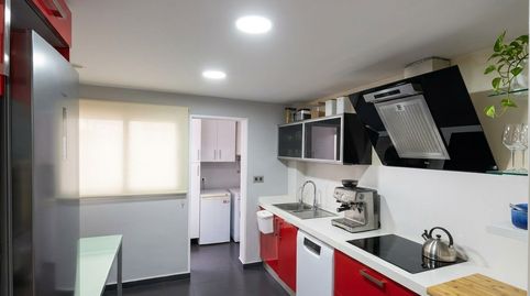 Foto 2 de Piso en venta en Carrer Pintor Lorenzo Casanova, Ensanche - Diputación, Alicante / Alacant