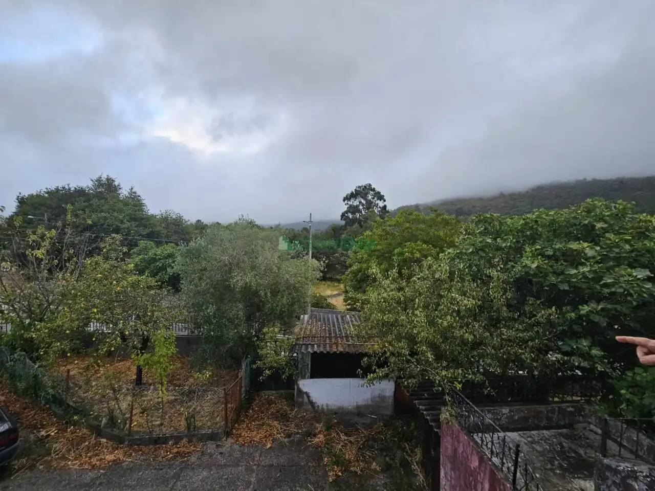 Vista exterior de Casa o xalet en venda en Covelo amb Calefacció, Jardí privat i Terrassa