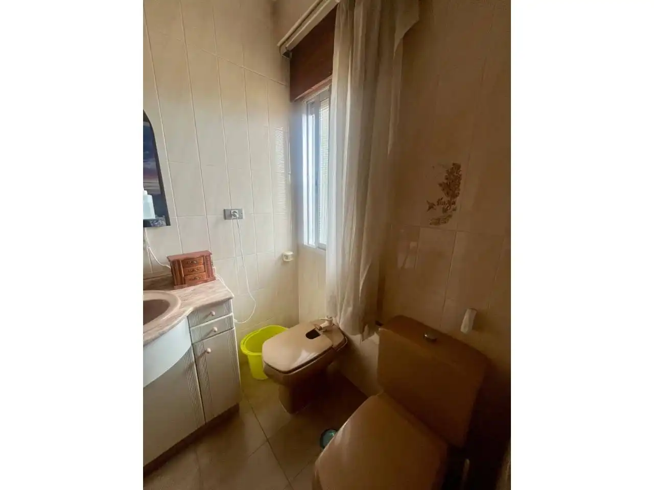 Baño de Casa o chalet en venta en Cambre  con Jardín privado, Terraza y Amueblado