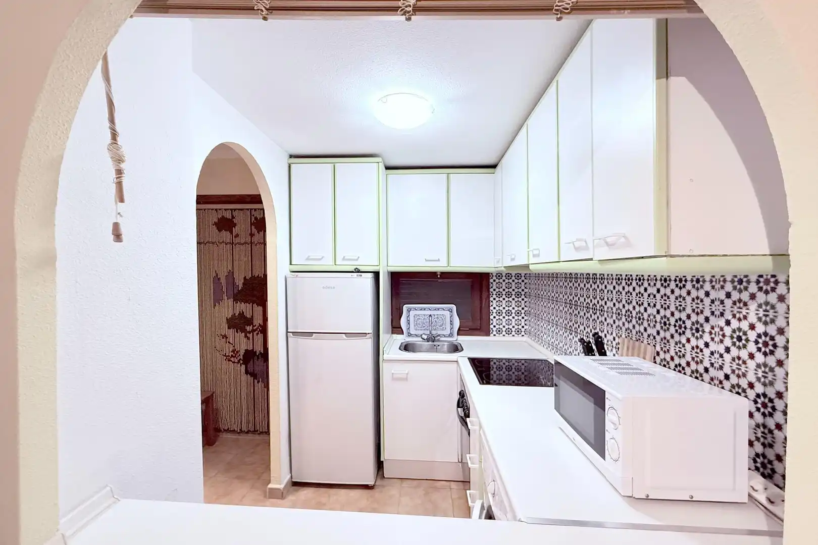 Küche von Wohnung zum Verkauf in La Manga del Mar Menor mit Terrasse, Möbliert und Gemeinschaftspool