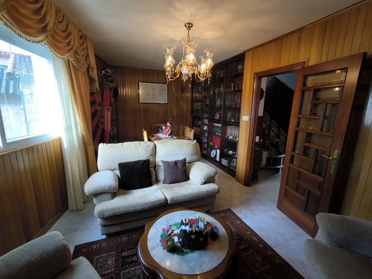 Living room of Houses for sale in Vilagarcía de Arousa  with Heating, Terrace and Storage room