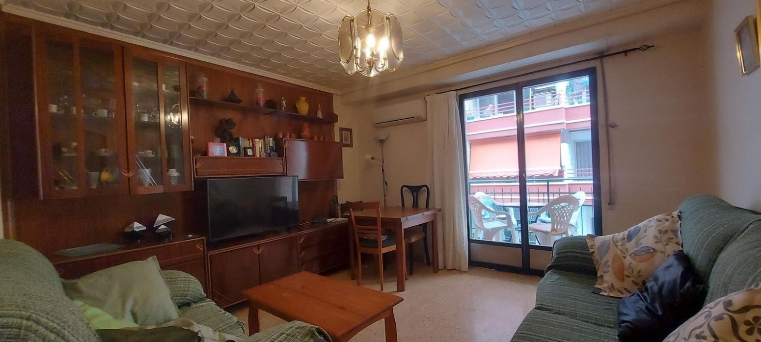Sala d'estar de Pis en venda en Sagunto / Sagunt amb Calefacció i Terrassa
