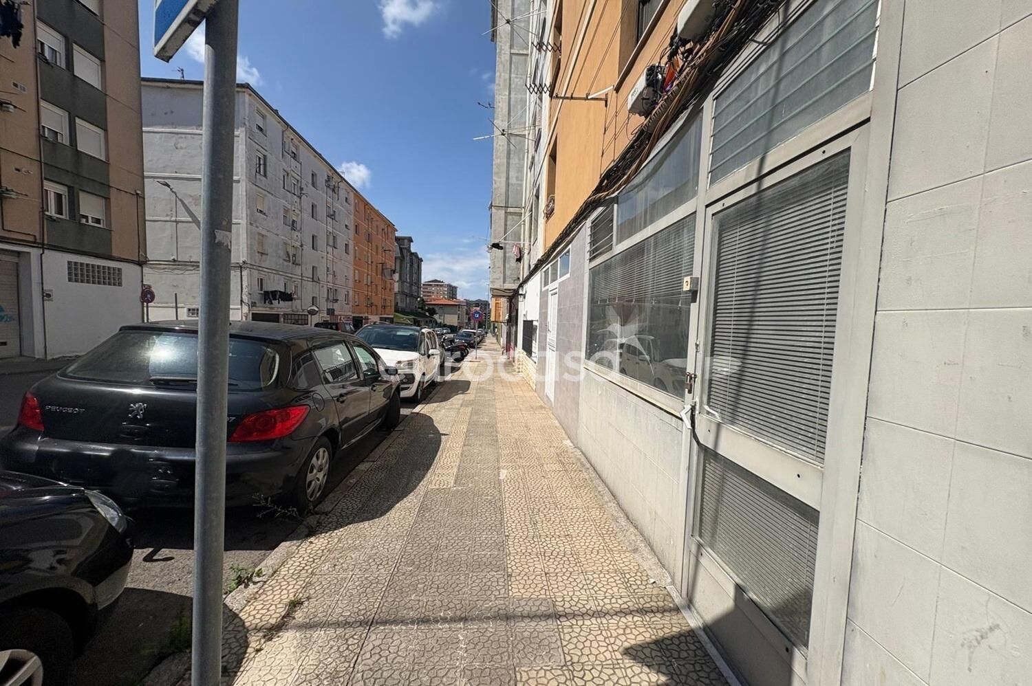 Vista exterior de Local de lloguer en Santander