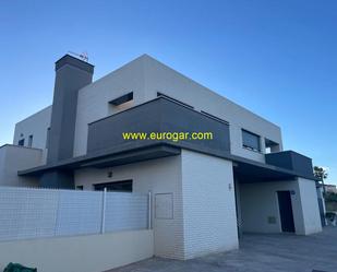 Exterior view of House or chalet for sale in Chiva  with Terrace