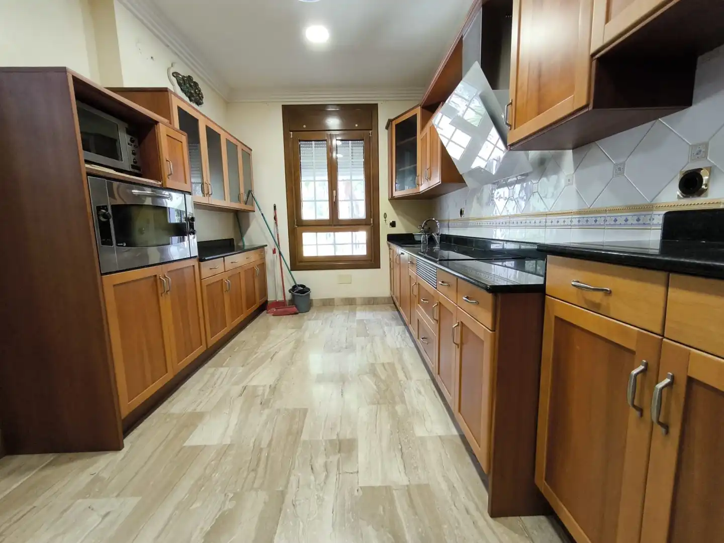 Cuina de Casa o xalet en venda en Molina de Segura amb Aire condicionat, Calefacció i Jardí privat