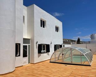 Piscina de Casa o xalet en venda en Teguise amb Jardí privat, Terrassa i Piscina